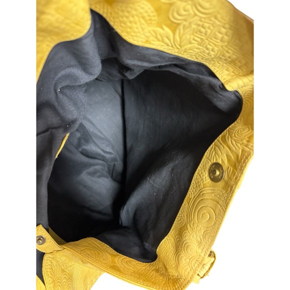Vintage Baganda Genuine Leather Yellow Gold Embossed Floral Tote Shoulder Bag - Picture 7 of 15